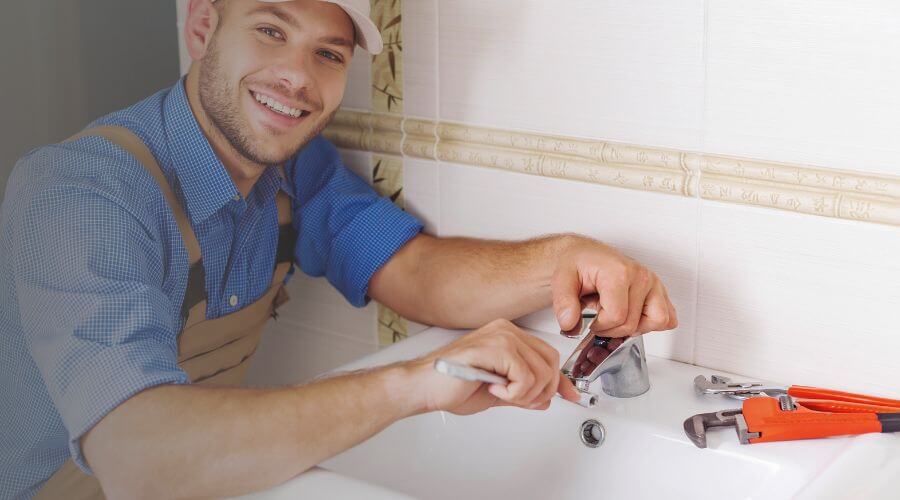 Professional clogged drains services in Ninnekah, OK